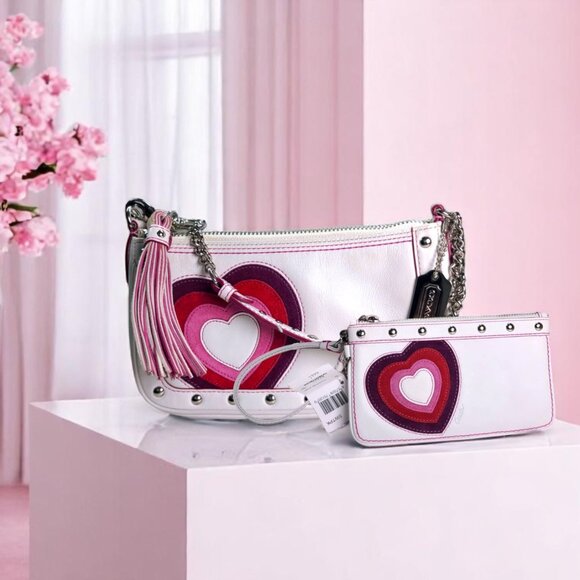 RARE Vintage COACH Valentines Heart bag and wristlet Set - Picture 1 of 14